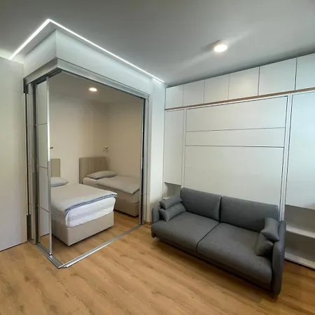 Capris Apartma